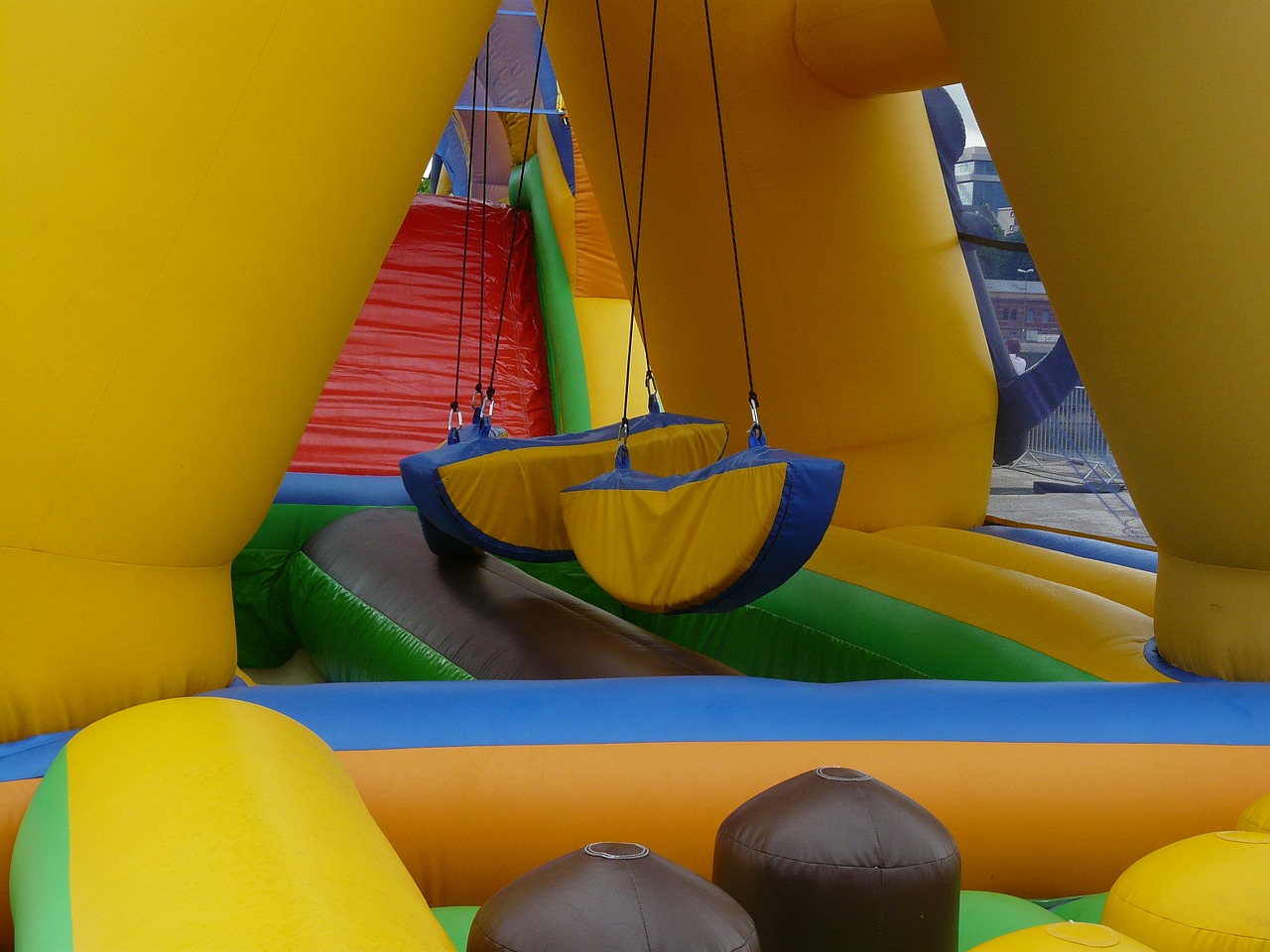 How to Know the Right Bouncy Castle for Hire in Perth