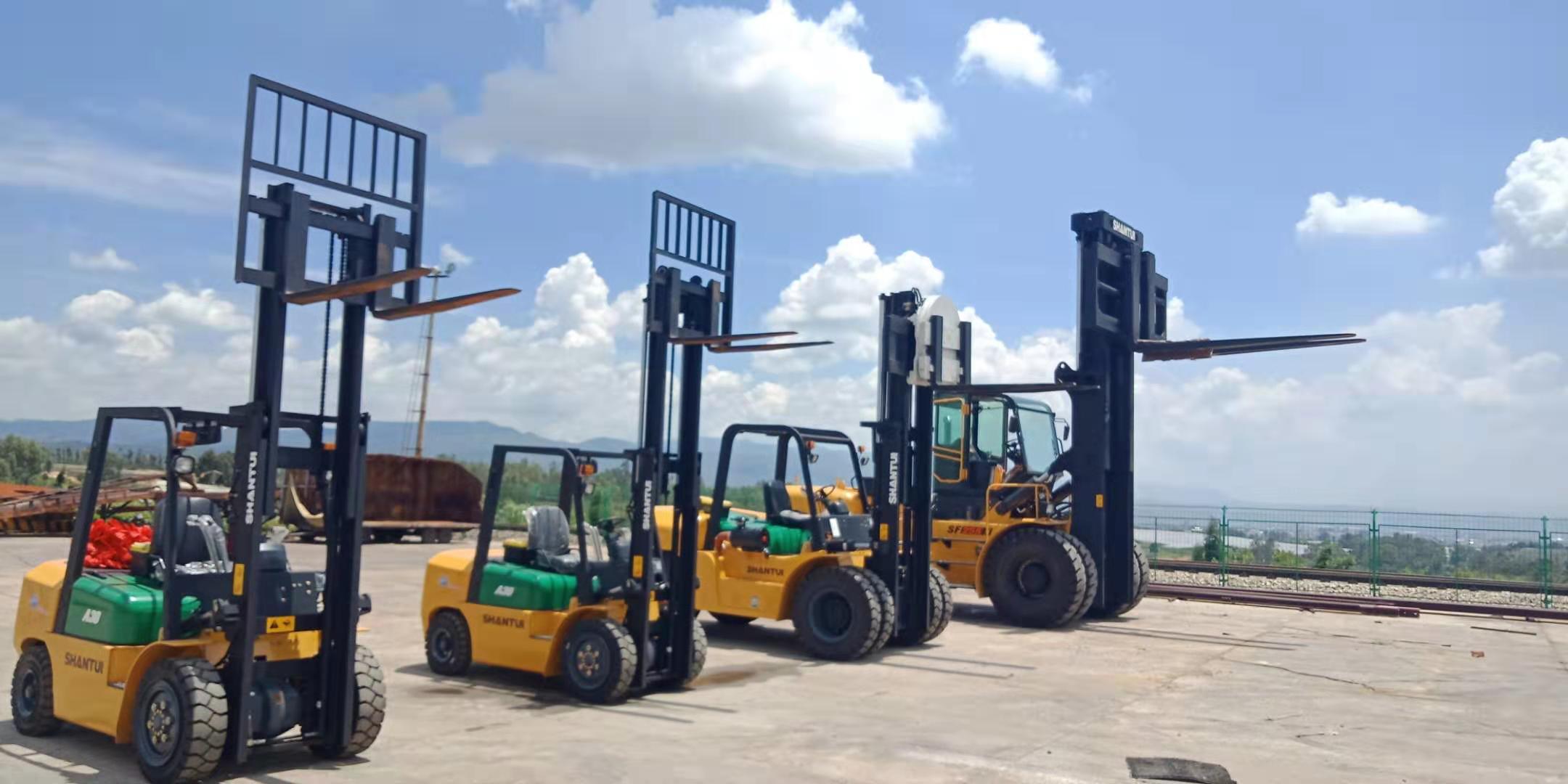 Guide on Renting a Forklift